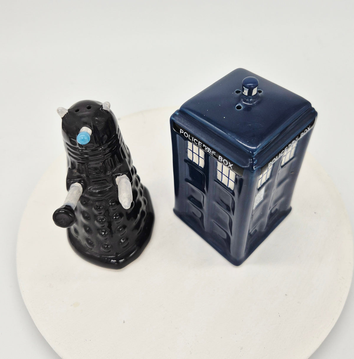 Dr Who salt and pepper shakers