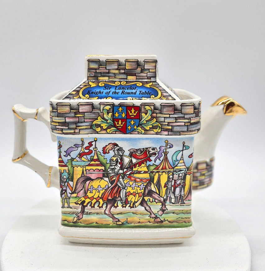 Sadler King Arthur's Court teapot