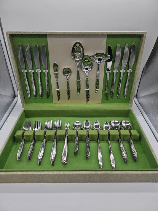 Atomic age Starite flatware set. Full 69 piece set - National Silverware