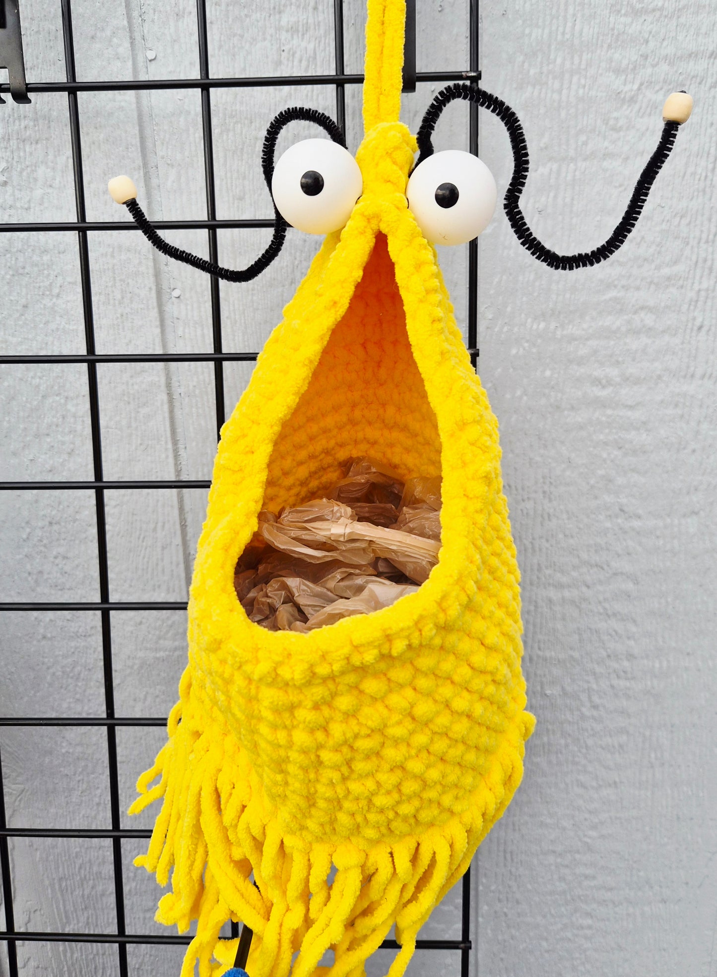 Yip yip Martian bags