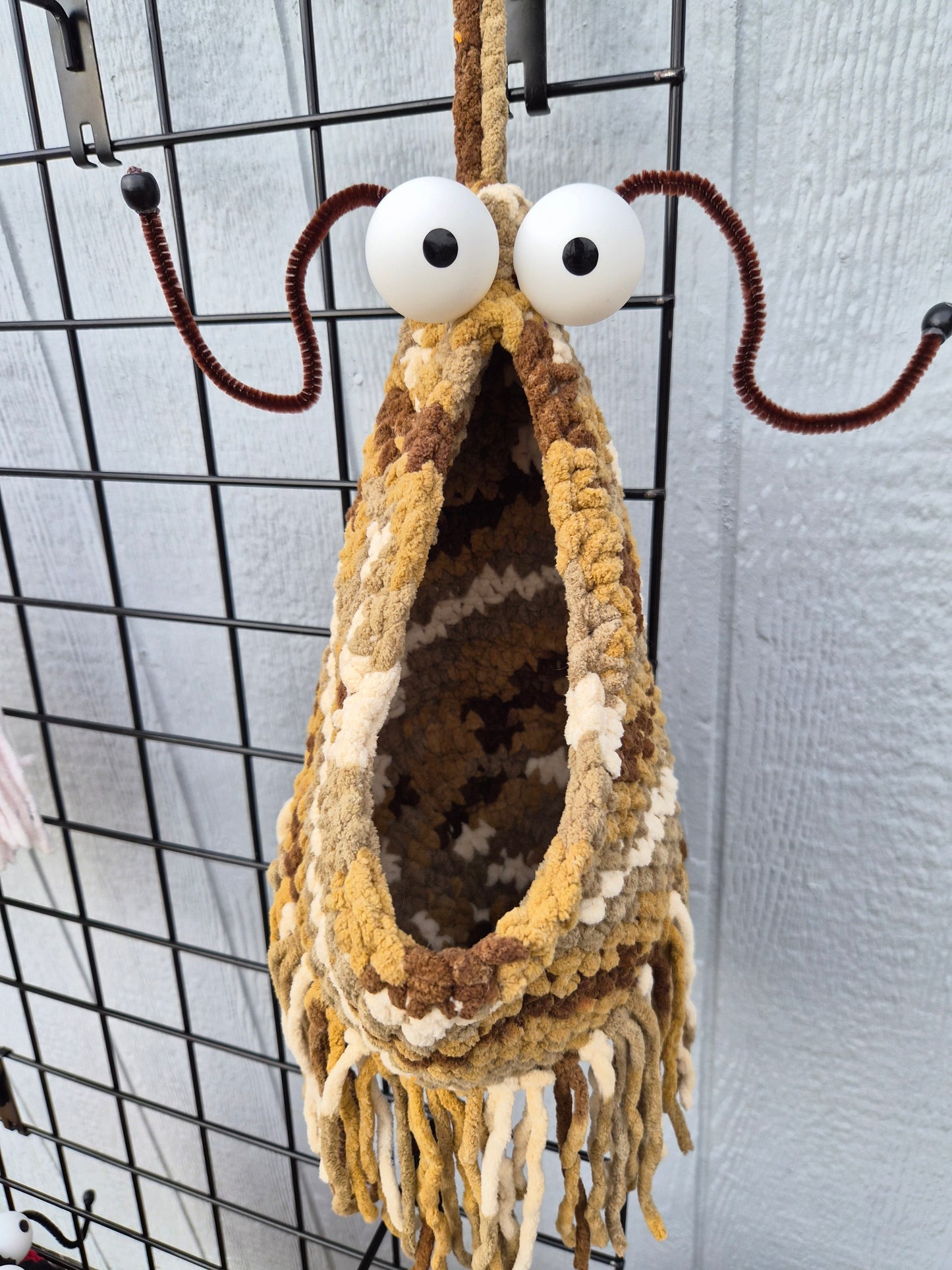 Yip yip Martian bags