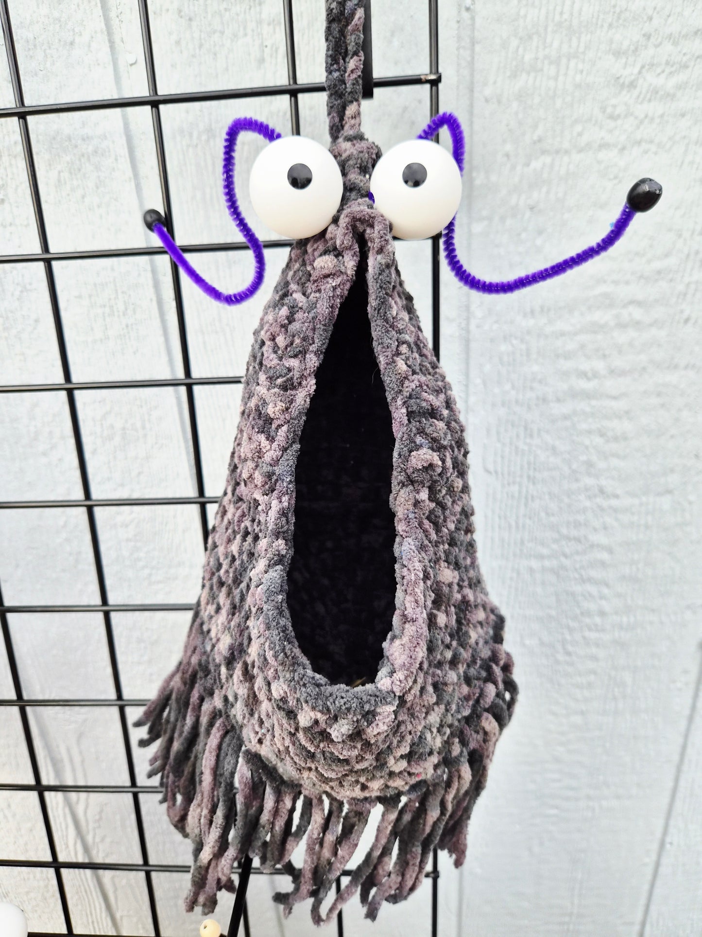 Yip yip Martian bags